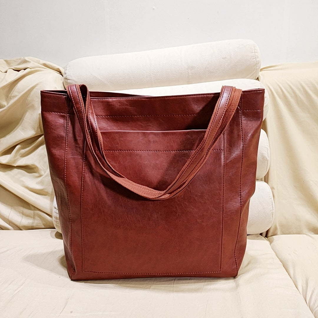 Nyome | Large retro shoulder bag