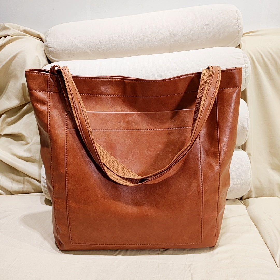 Nyome | Large retro shoulder bag